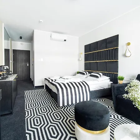 Czarna Perla Z Klimatyzacja - Solny A248 * كولوبرزيغ